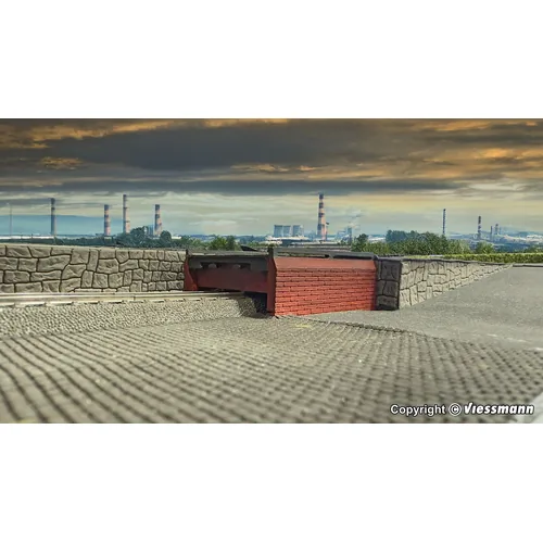 Vollmer - H0 Stationary loading and unloading ramp for Märklin heavy-duty trucks