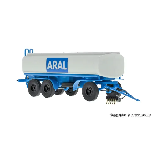 Viessmann - H0 3-axle ARAL tanker trailer, functional model