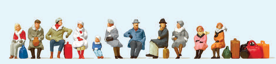 Sitzende Reisende, winterliche Kleidung. 11 Figuren