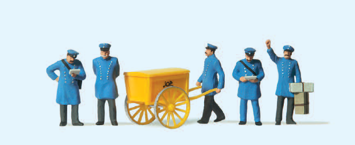 Postbeamte. Um 1900