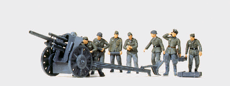 Leichte Feldhaubitze 10,5 cm leFH 18. Im Gefecht. 8 Kanoniere. Mit Zubehör. Deutsches Reich 1939-45. Bausatz