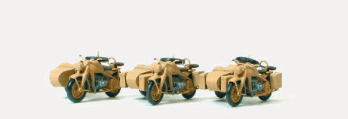 Motorrad Zündapp KS 750. Deutsches Reich 1939-45. 3 Motorräder mit Beiwagen. Bausatz