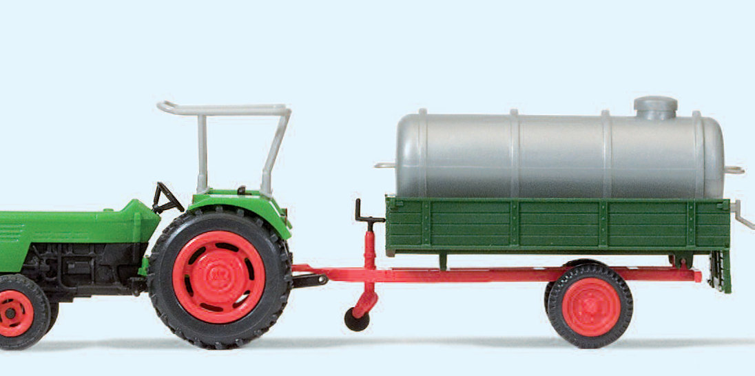 Ackerschlepper DEUTZ D 6206 mit Güllefass auf Einachsanhänger. Fertigmodell