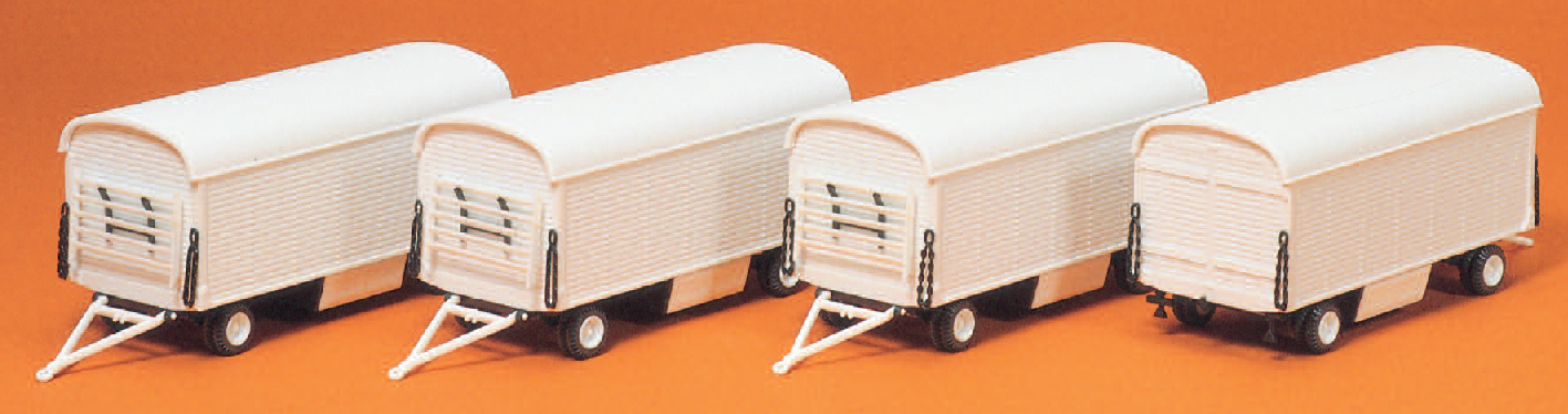 Wohnwagen ohne Beschriftung. 3 Stück. Bausatz