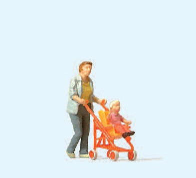 Frau mit Buggy