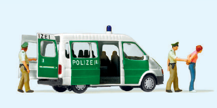 Polizeifahrzeug mit geöffneten Türen. Ford Transit. 2 Polizeibeamte, verhaftete Frau. Fertigmodell