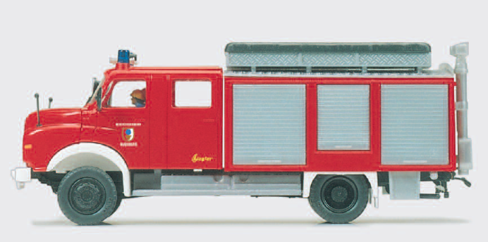 Rüstwagen RW-Öl. MAN 11.168 HALF. Aufbau ZIEGLER. Fertigmodell