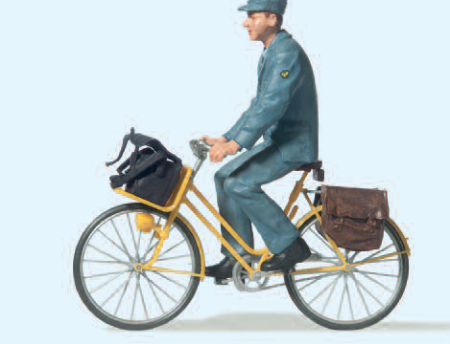 Postbote auf Fahrrad