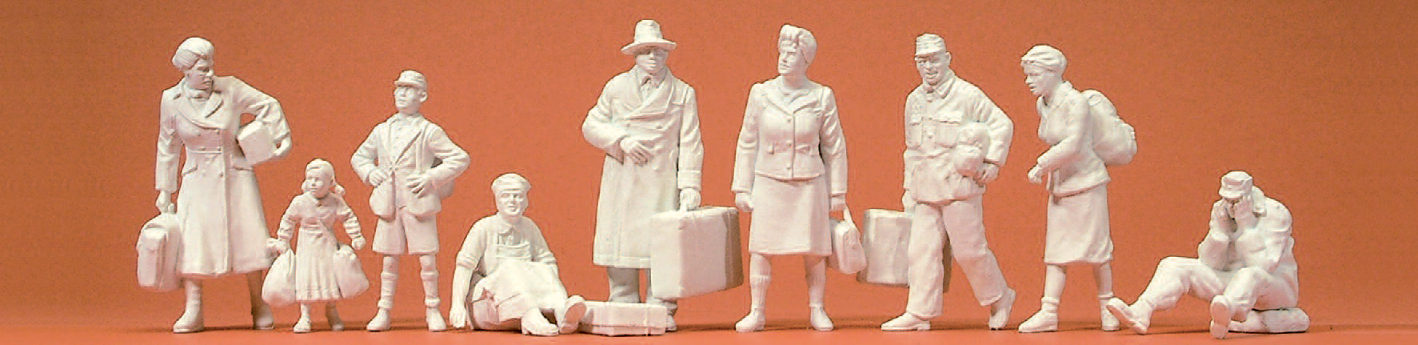 Nachkriegszeit. 9 unbemalte Miniaturfiguren. Bausatz
