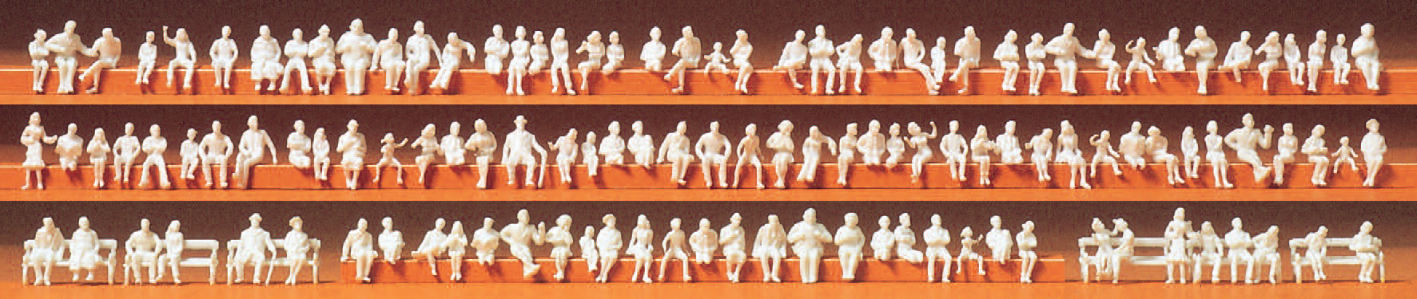 Sitzende Personen. 120 unbemalte Miniaturfiguren. Bausatz