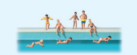 Kinder im Schwimmbad